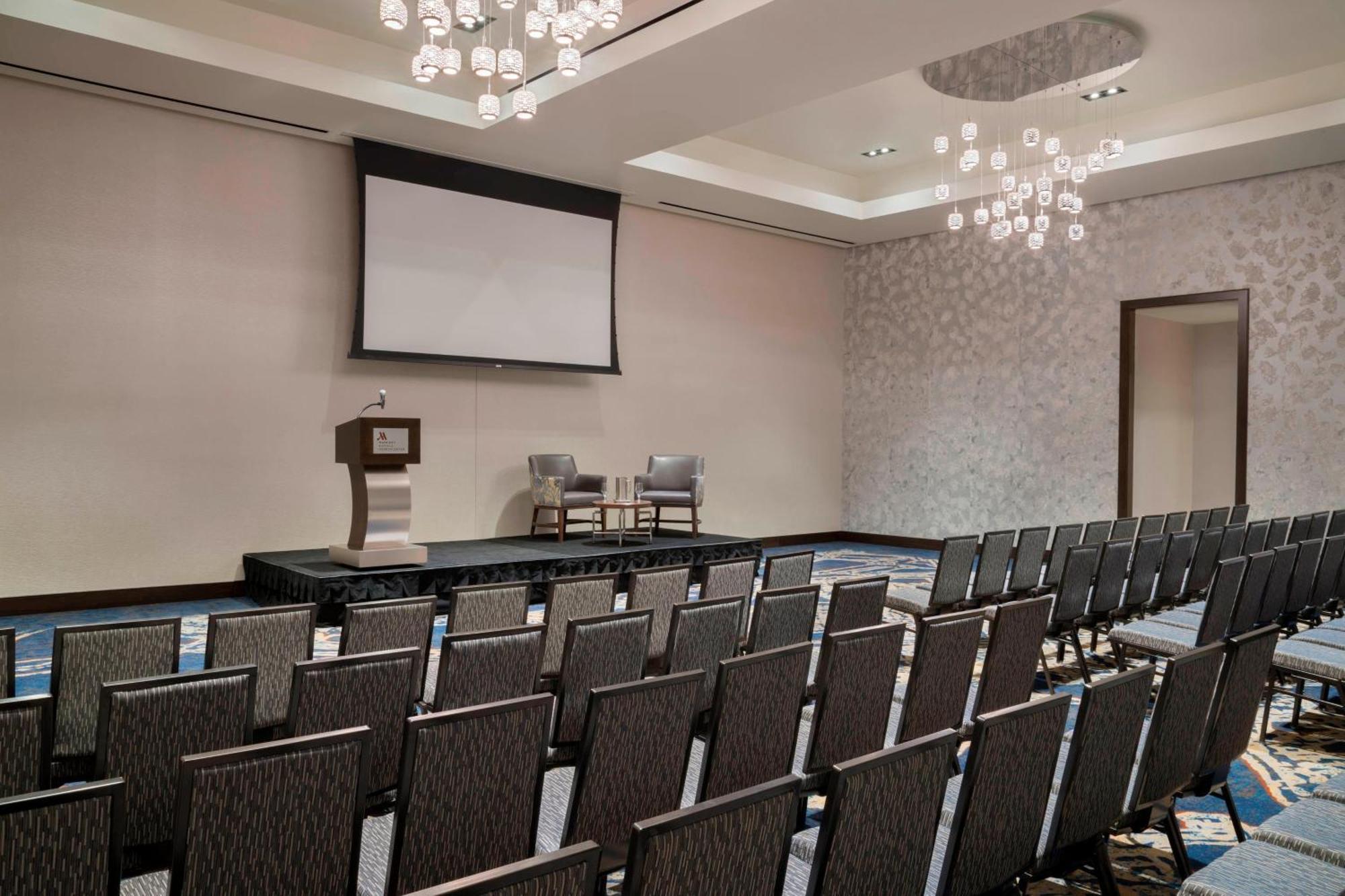 Buffalo Marriott At Lecom Harborcenter Kültér fotó